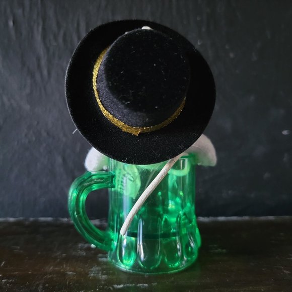 Small 2008 Annalee 3.75" Bottoms Up Mouse, St Patrick's Day Mouse, St Paddy's Da - Picture 3 of 8